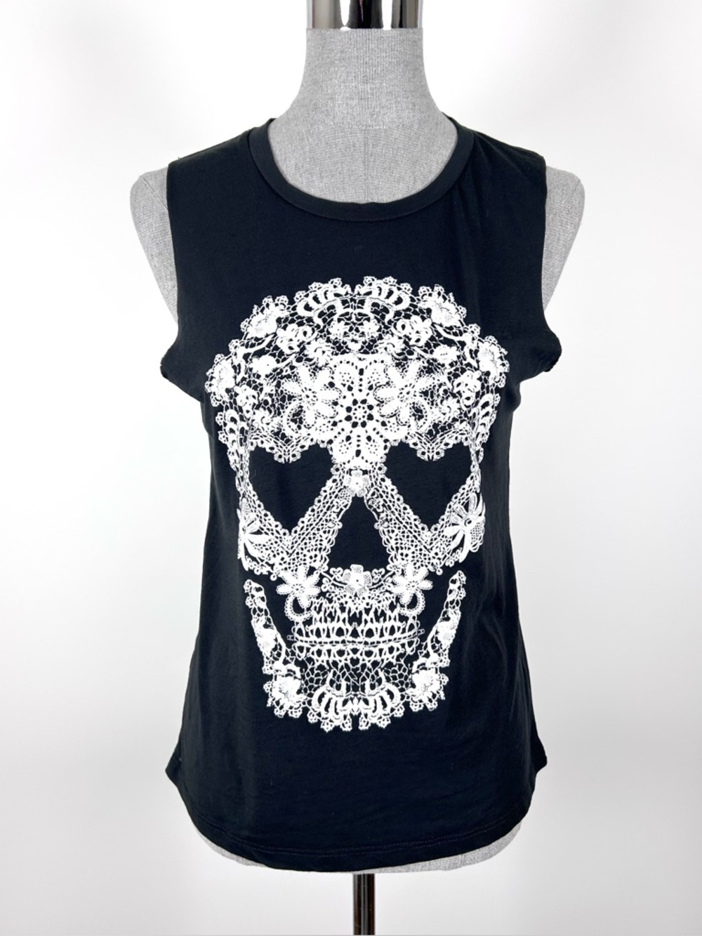 Fifth Sun Sugar Skull Tank Womens Small White Faded Black Raw Edge Armhole